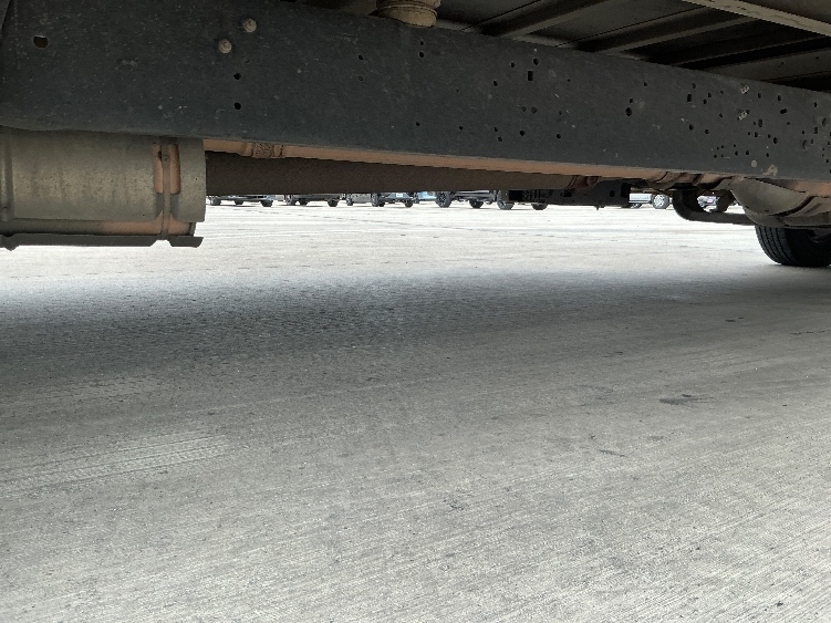 Used 2022 Ford E-350 - photo 15