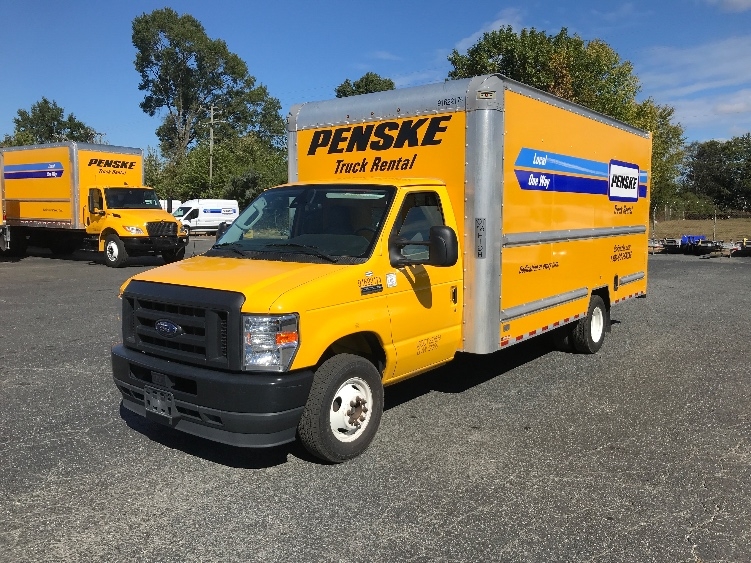 Used 2022 Ford E-350 - photo 5