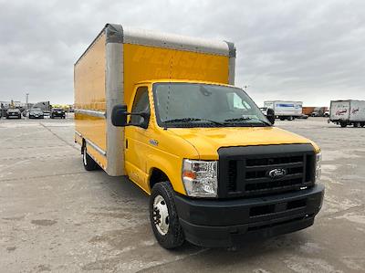 Used 2022 Ford E-350 - photo 1