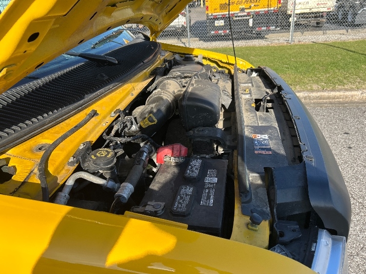 Used 2022 Ford E-350 - photo 24