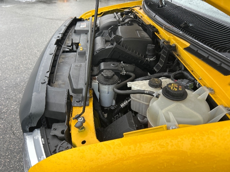 Used 2022 Ford E-350 - photo 26