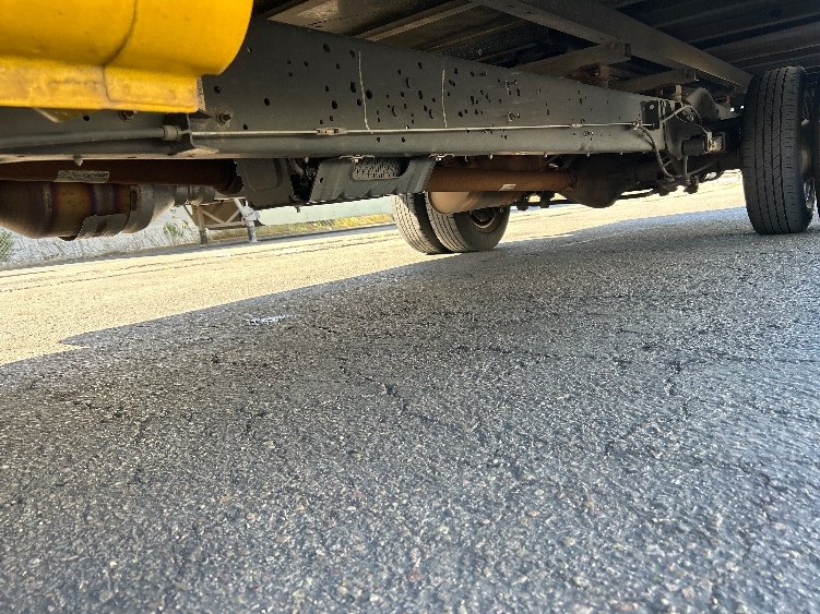 Used 2022 Ford E-350 - photo 7
