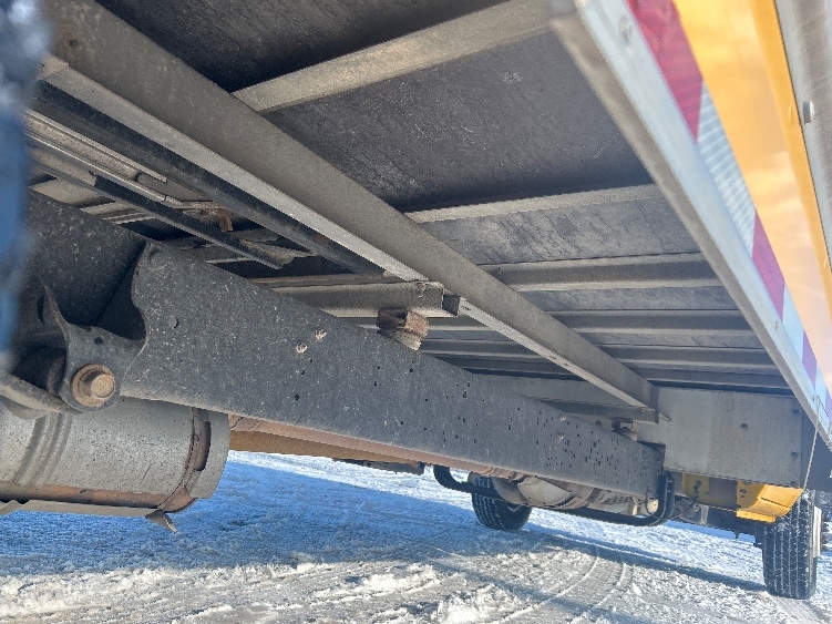 Used 2022 Ford E-350 - photo 16