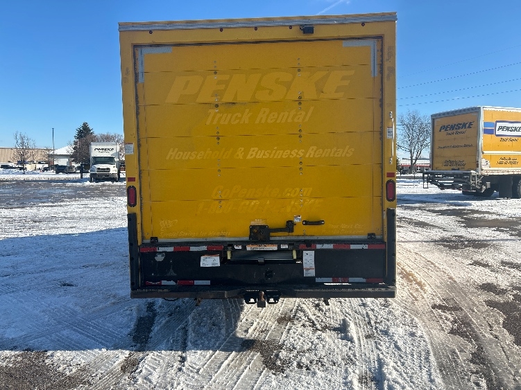 Used 2022 Ford E-350 - photo 9