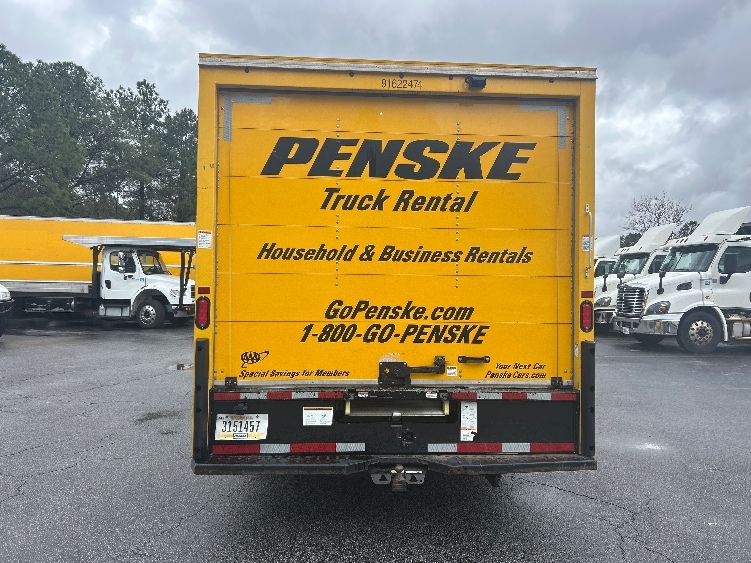 Used 2022 Ford E-350 - photo 9