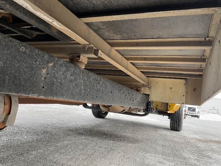 Used 2022 Ford E-350 - photo 16