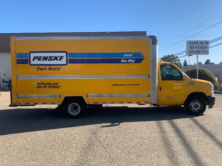 Used 2023 Ford E-350 - photo 17