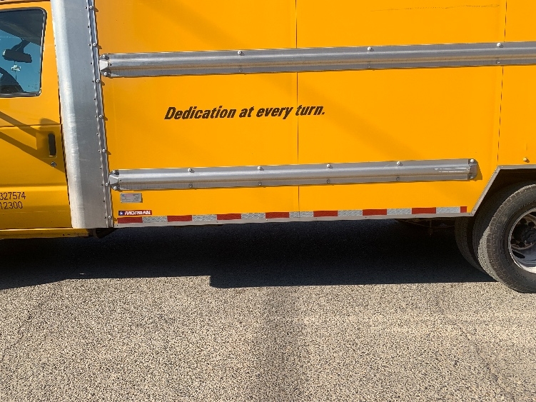 Used 2023 Ford E-350 - photo 7