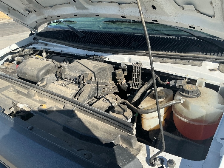 Used 2023 Ford E-350 - photo 26