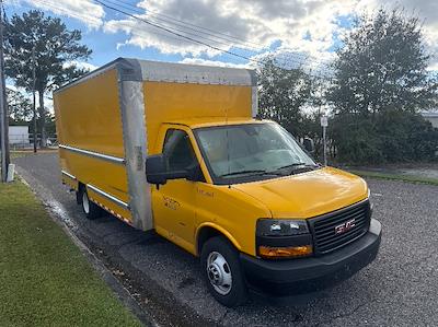 Used 2022 GMC Savana 3500 Morgan Truck Body Box Van for sale #91624449 - photo 1