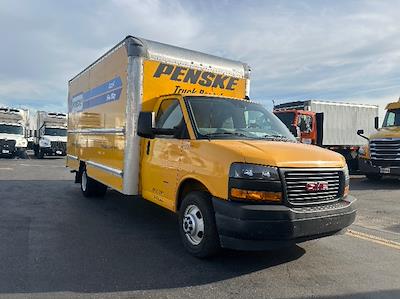 Used 2022 GMC Savana 3500 - photo 1