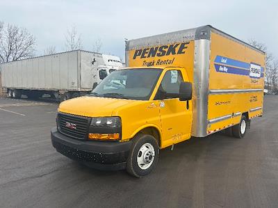 Used 2022 GMC Savana 3500 - photo 1