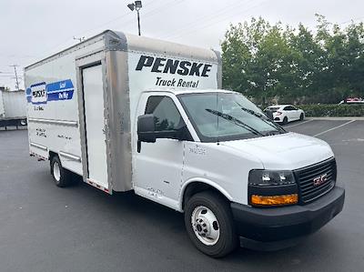 Used 2022 GMC Savana 3500 Morgan Truck Body Box Van for sale #91627559 - photo 1