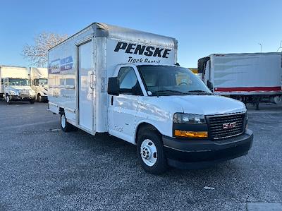 Used 2022 GMC Savana 3500 Box Van for sale #91627595 - photo 1