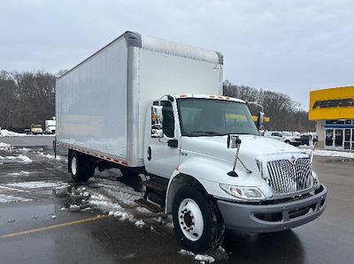 Used 2019 International MV Box Truck for sale #922148 - photo 1