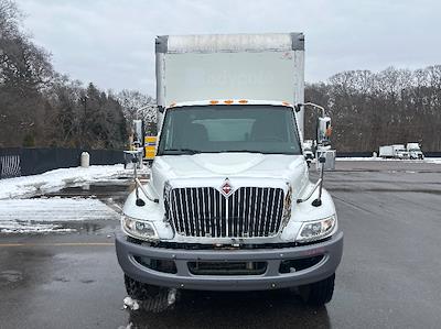 Used 2019 International MV Box Truck for sale #922148 - photo 2