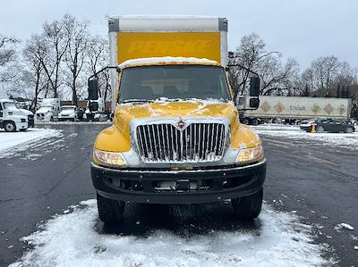 Used 2021 International MV Box Truck for sale #92601352 - photo 2