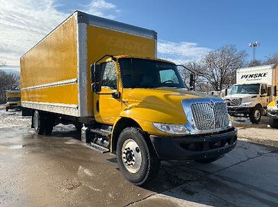 Used 2021 International MV Box Truck for sale #92601385 - photo 1