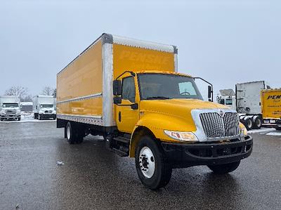 Used 2021 International MV Box Truck for sale #92601631 - photo 1