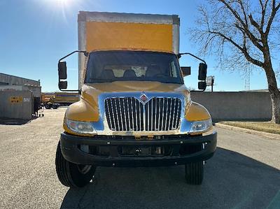 Used 2021 International MV Box Truck for sale #92601641 - photo 2