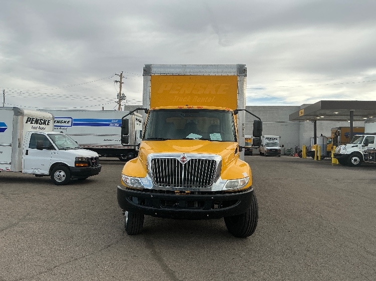 Used 2021 International MV - photo 2