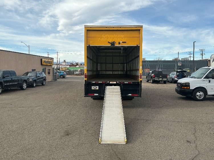Used 2021 International MV - photo 11