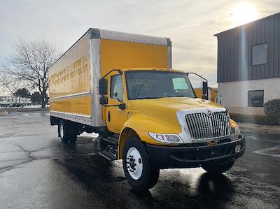 Used 2021 International MV Box Truck for sale #92601845 - photo 2