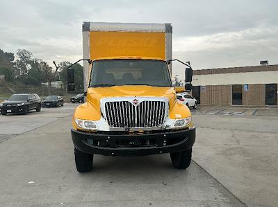 Used 2021 International MV Box Truck for sale #92601920 - photo 2