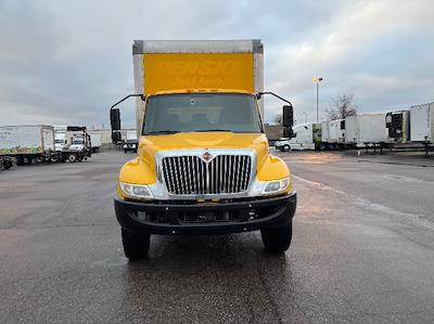 Used 2021 International MV Box Truck for sale #92601928 - photo 2