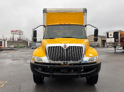 Used 2021 International MV Box Truck for sale #92601950 - photo 2