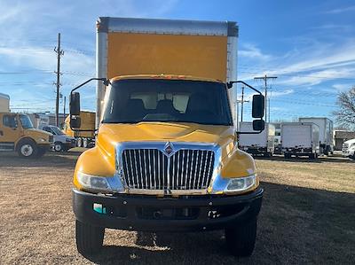 Used 2021 International MV Box Truck for sale #92601981 - photo 2