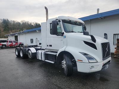 Used 2021 Volvo VNR Volvo D13 Semi Truck for sale #CW1041 - photo 1