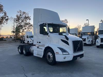 Used 2021 Volvo VNR Volvo D13 Semi Truck for sale #CW1065 - photo 1