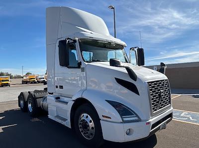 Used 2021 Volvo VNR Volvo D13 Semi Truck for sale #CW1072 - photo 1