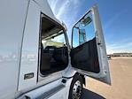 Used 2021 Volvo VNR Volvo D13 Semi Truck for sale #CW1072 - photo 11