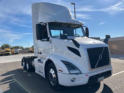 Used 2021 Volvo VNR Volvo D13 Semi Truck for sale #CW1080 - photo 1