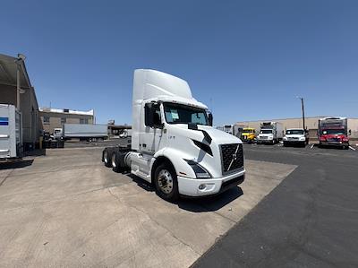 Used 2021 Volvo VNR Volvo D13 Semi Truck for sale #CW1081 - photo 1