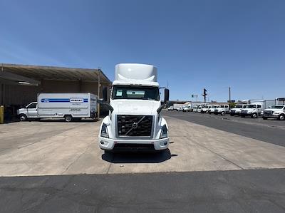 Used 2021 Volvo VNR Volvo D13 Semi Truck for sale #CW1081 - photo 2