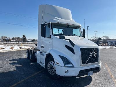 Used 2021 Volvo VNR Volvo D13 Semi Truck for sale #CW539 - photo 1