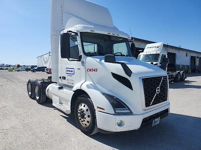 Used 2021 Volvo VNR Volvo D13 Semi Truck for sale #CW542 - photo 1