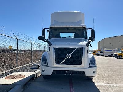 Used 2020 Volvo VNR Volvo D13 Semi Truck for sale #CW592 - photo 2