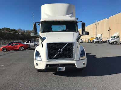 Used 2020 Volvo VNR Volvo D13 Semi Truck for sale #CW630 - photo 2