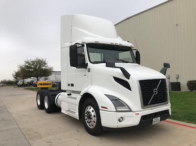 Used 2020 Volvo VNR Volvo D13 Semi Truck for sale #CW669 - photo 1