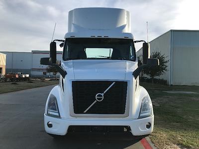 Used 2020 Volvo VNR Volvo D13 Semi Truck for sale #CW670 - photo 2
