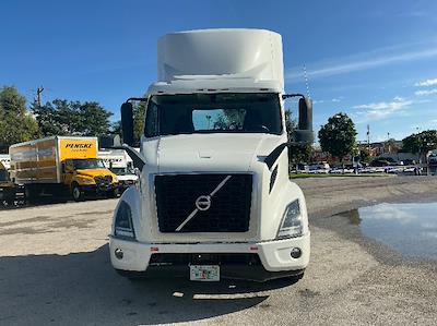 Used 2020 Volvo VNR Volvo D13 Semi Truck for sale #CW679 - photo 2