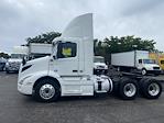 Used 2020 Volvo VNR Volvo D13 Semi Truck for sale #CW680 - photo 4