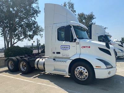 Used 2020 Volvo VNR Volvo D13 Semi Truck for sale #CW718 - photo 1