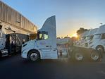 Used 2020 Volvo VNR Volvo D13 Semi Truck for sale #CW720 - photo 3