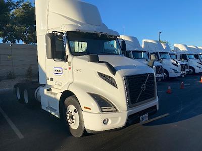 Used 2020 Volvo VNR Volvo D13 Semi Truck for sale #CW742 - photo 1
