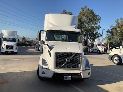 Used 2020 Volvo VNR Volvo D13 Semi Truck for sale #CW750 - photo 2